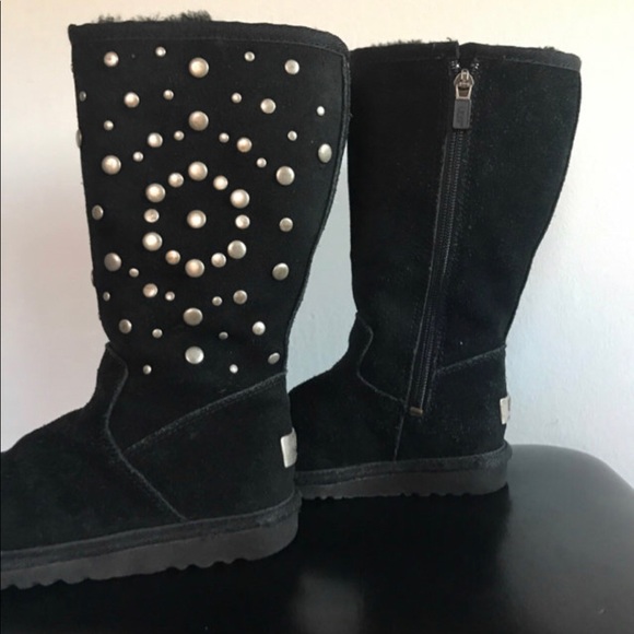 UGG Other - Uggs shearling and suede With Zipper And Studs Girls Size 10